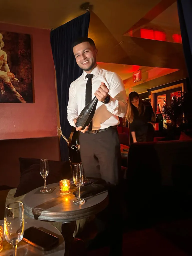 Service in a fine dining room
